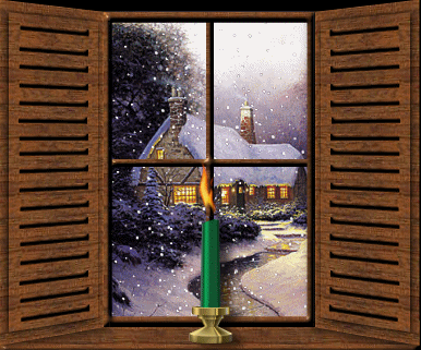 Grote kerstanimatie van een kerstkaars - Brandende groene kaars voor het venster dat uitkijkt op een huis in de sneeuw
